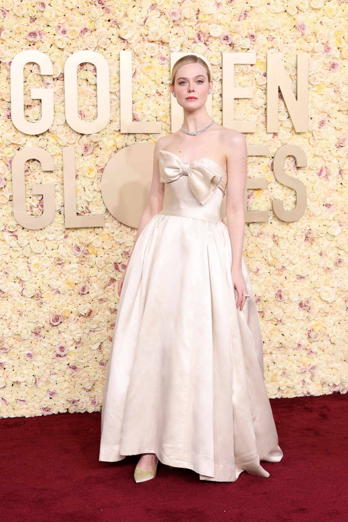 Elle Fanning na gali wręczenia Złotych Globów w 2024 roku