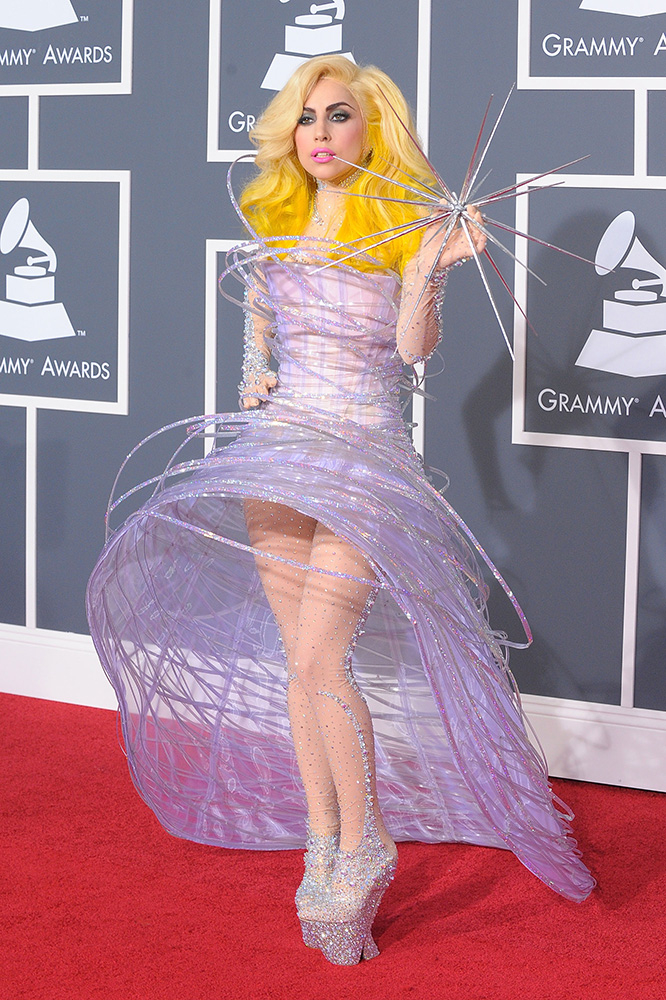 Lady Gaga na gali nagród Grammy w 2010 roku