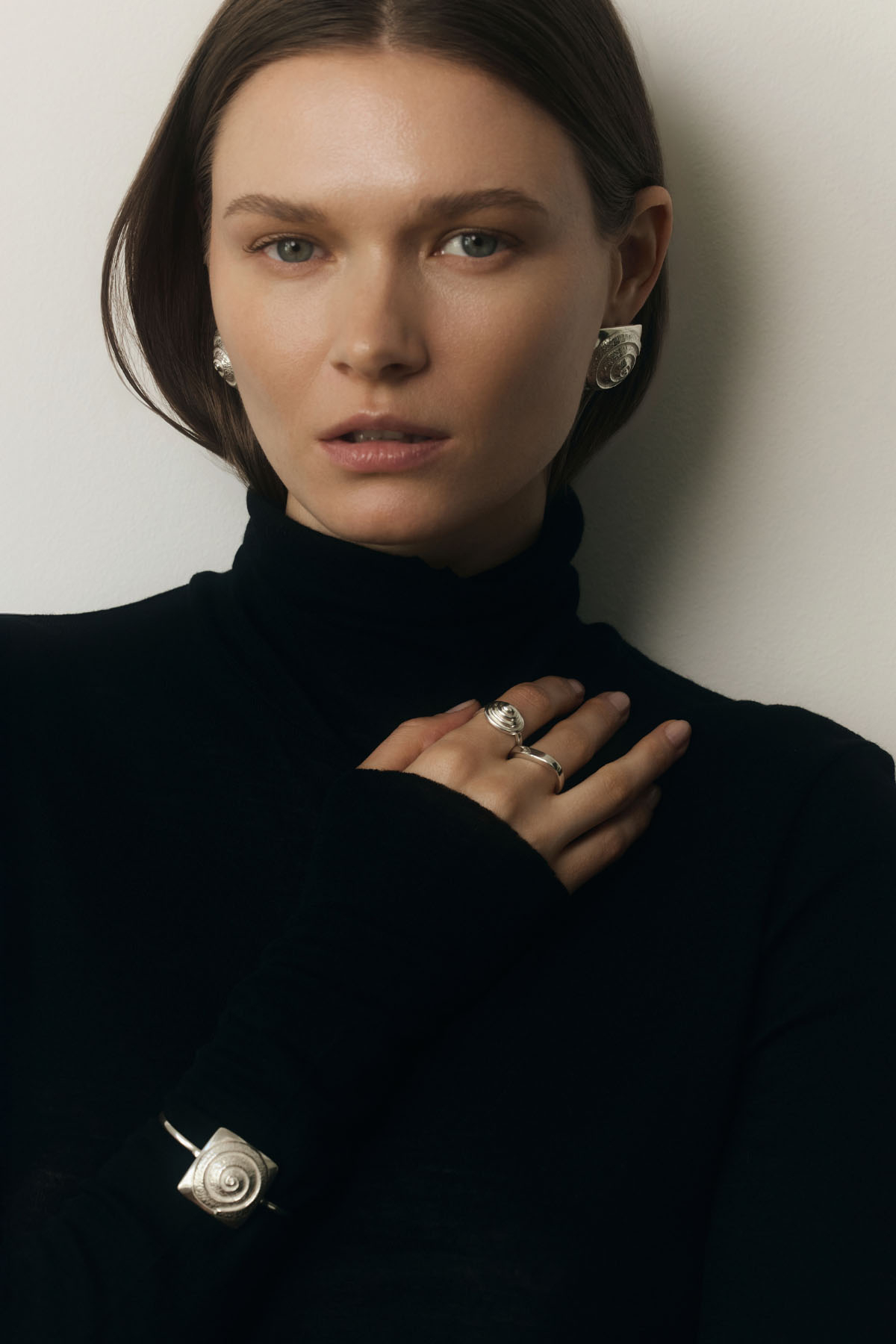 Nowa kolekcja ParelParel inspirowana jest twórczością ikony międzywojennego wzornictwa, czyli Julią Keilową (Fot. Miley Bukowiecka)