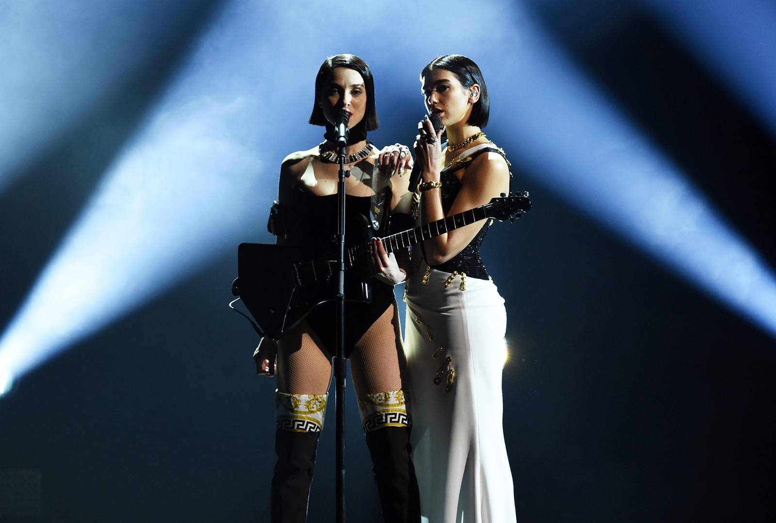 St. Vincent i Dua Lipa podczas 61. gali nagród Grammy