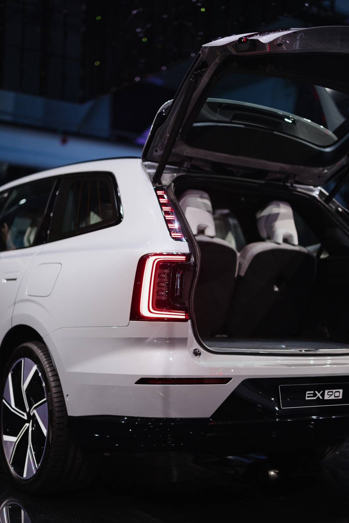 Volvo EX90/ Fot. Materiały prasowe